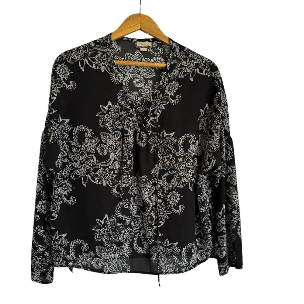 Ethereal black and‎ white womens blouse size M